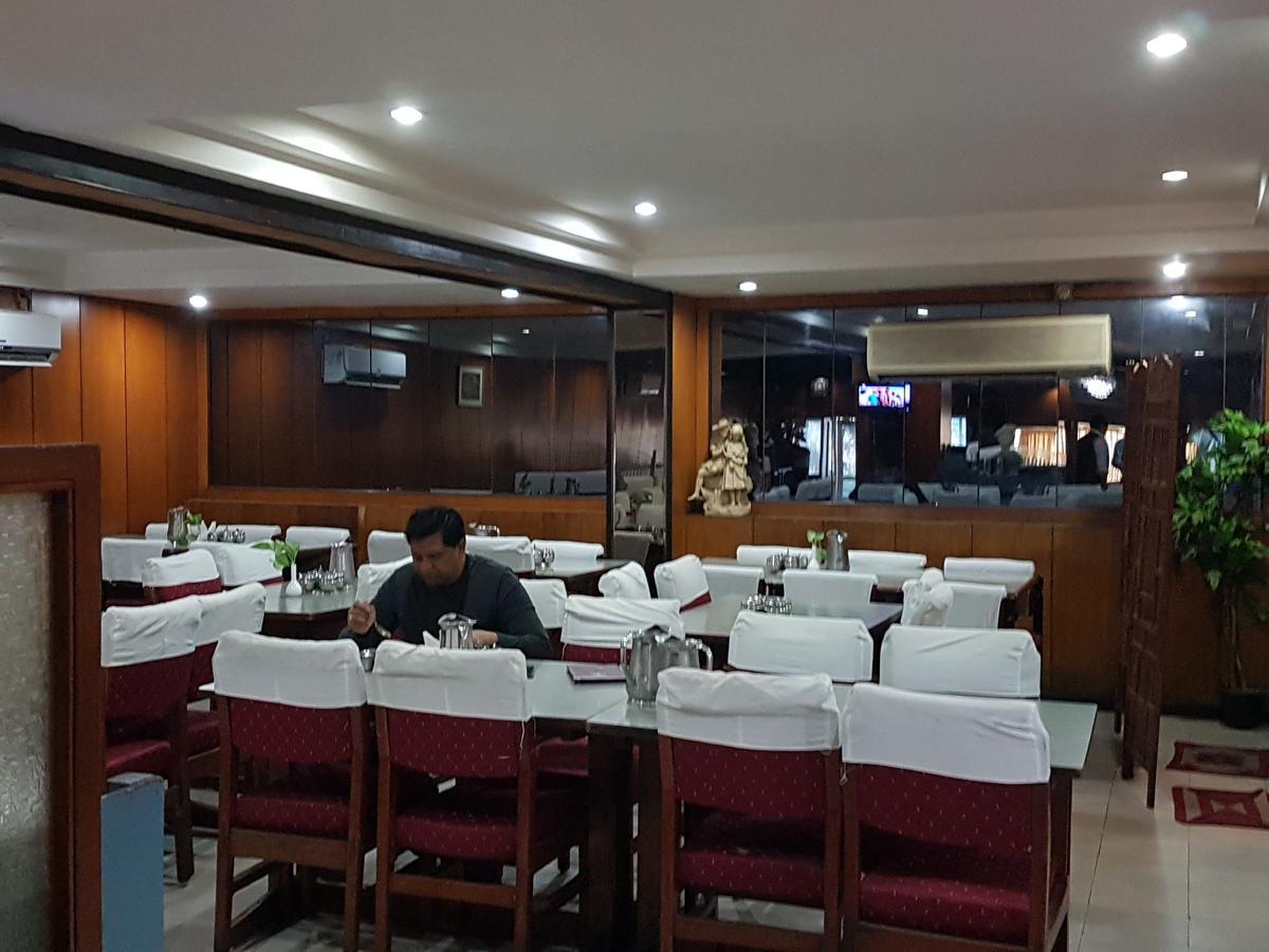 Hotel Siddhartha Haiderabad Buitenkant foto