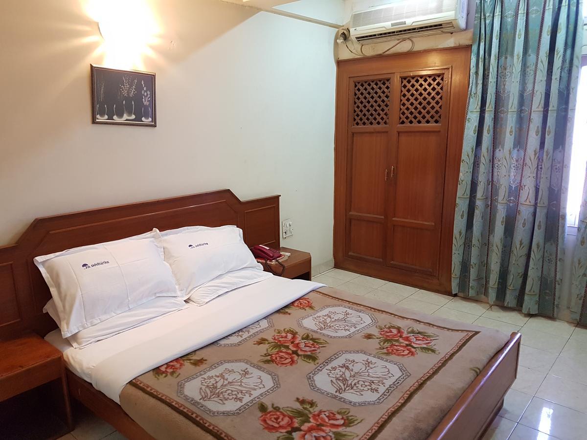 Hotel Siddhartha Haiderabad Buitenkant foto