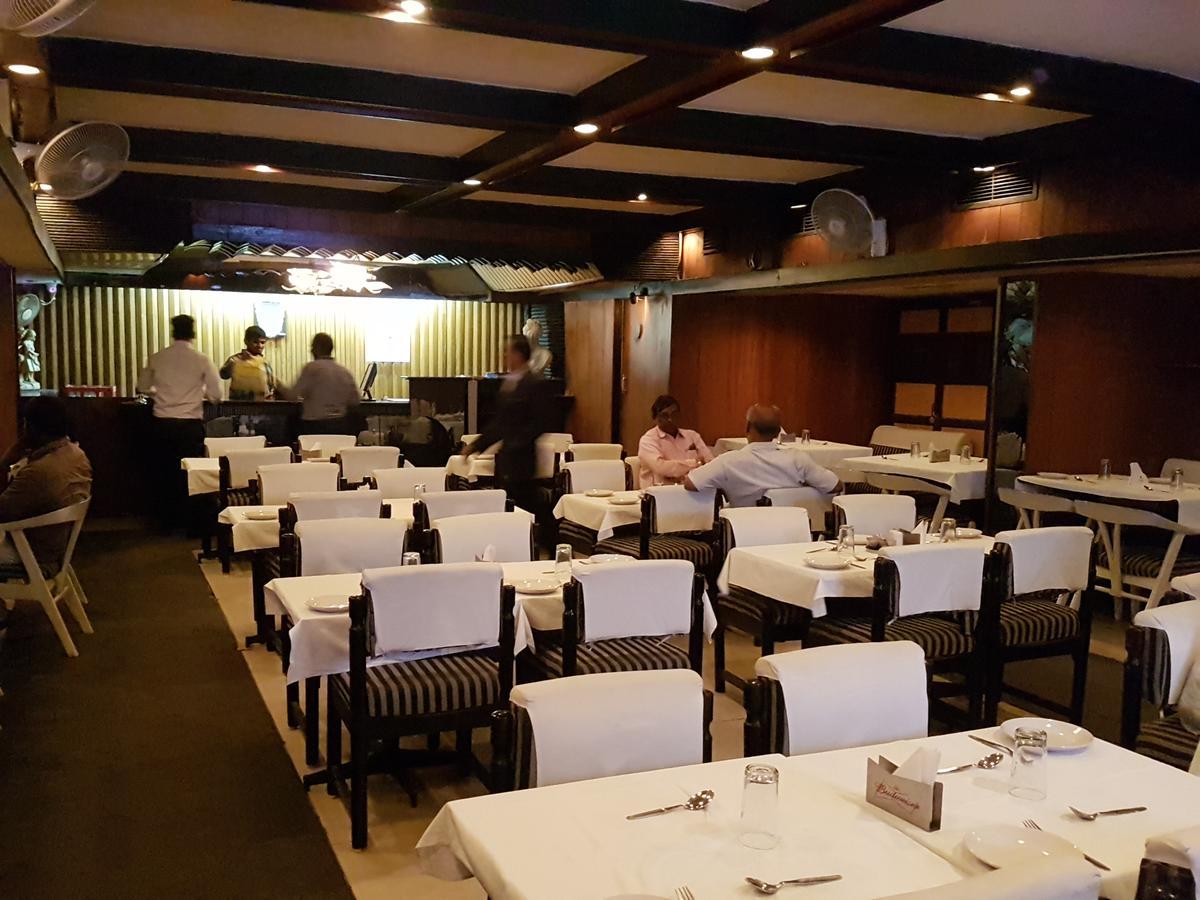 Hotel Siddhartha Haiderabad Buitenkant foto